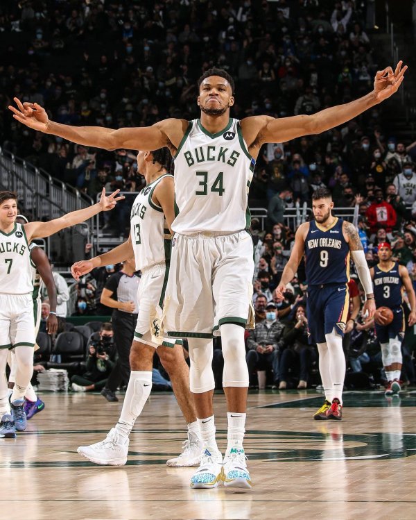 Chiến binh dẫn đầu trận chiến Lillard! Antetokounmpo giận dữ phản đối hoạt động của Bucks, và mô hìn