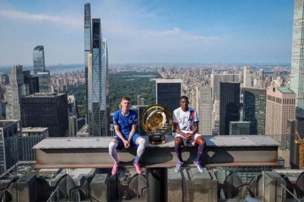 Câu lạc bộ World Cup Chung kết: Một 